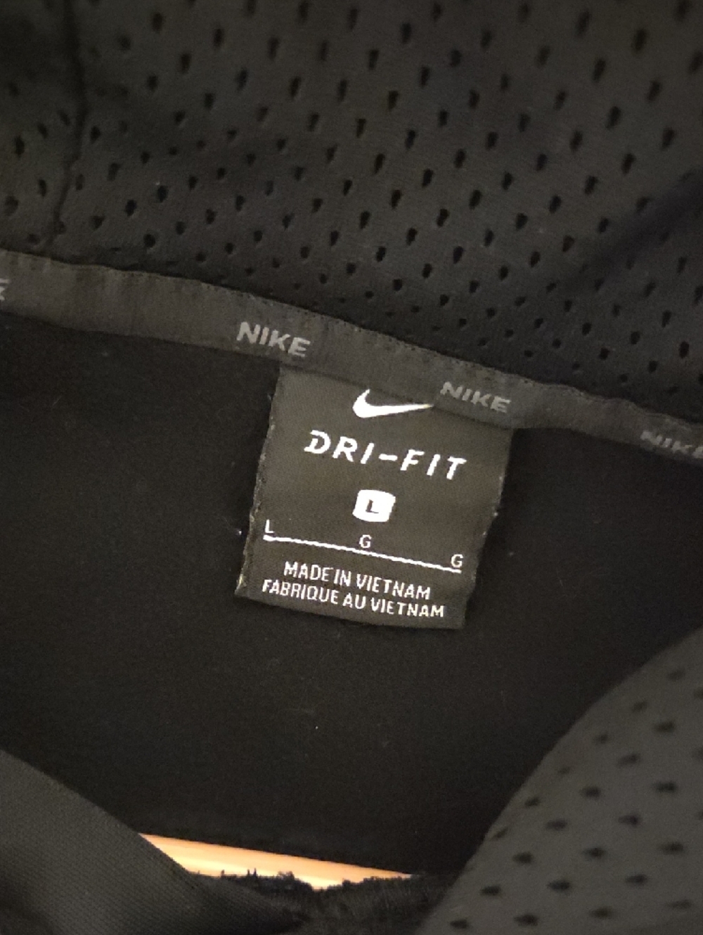 Nike Black Men's Pullover Hoodie with Reflective Swoosh - Picture 4 of 5